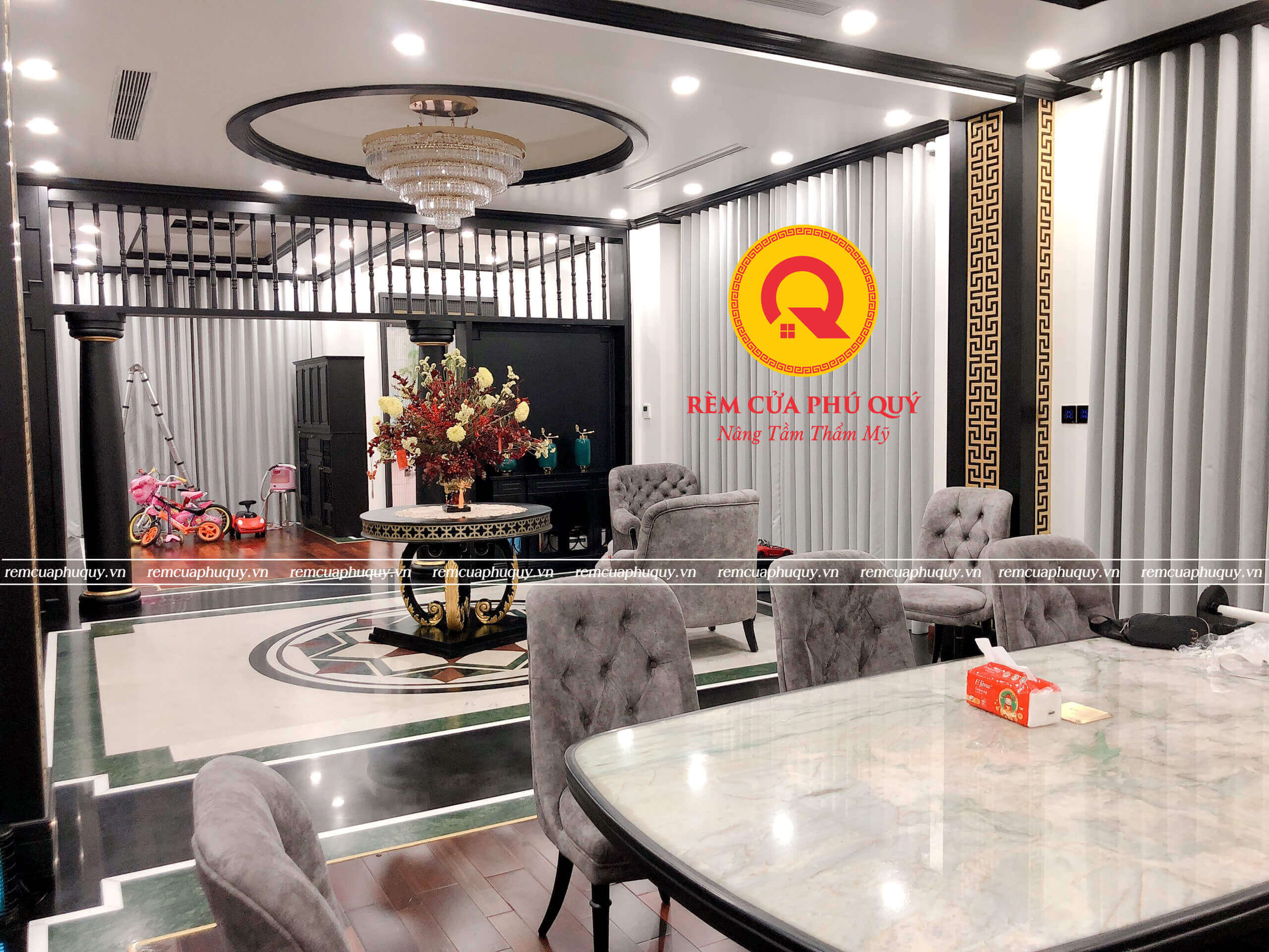+7 Mẫu Rèm Cửa Màu Xám