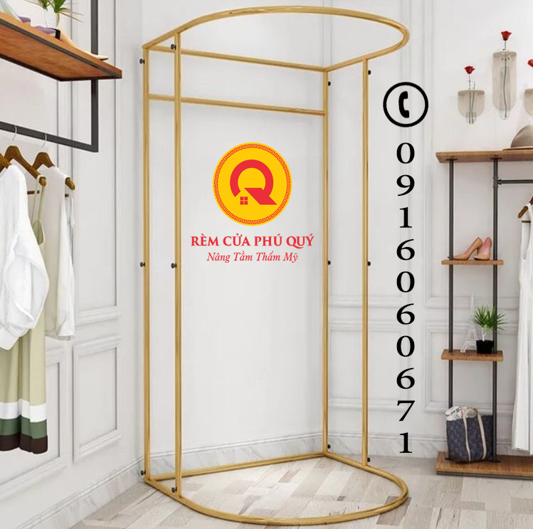 Rèm Thay Đồ Cho Shop Thời Trang